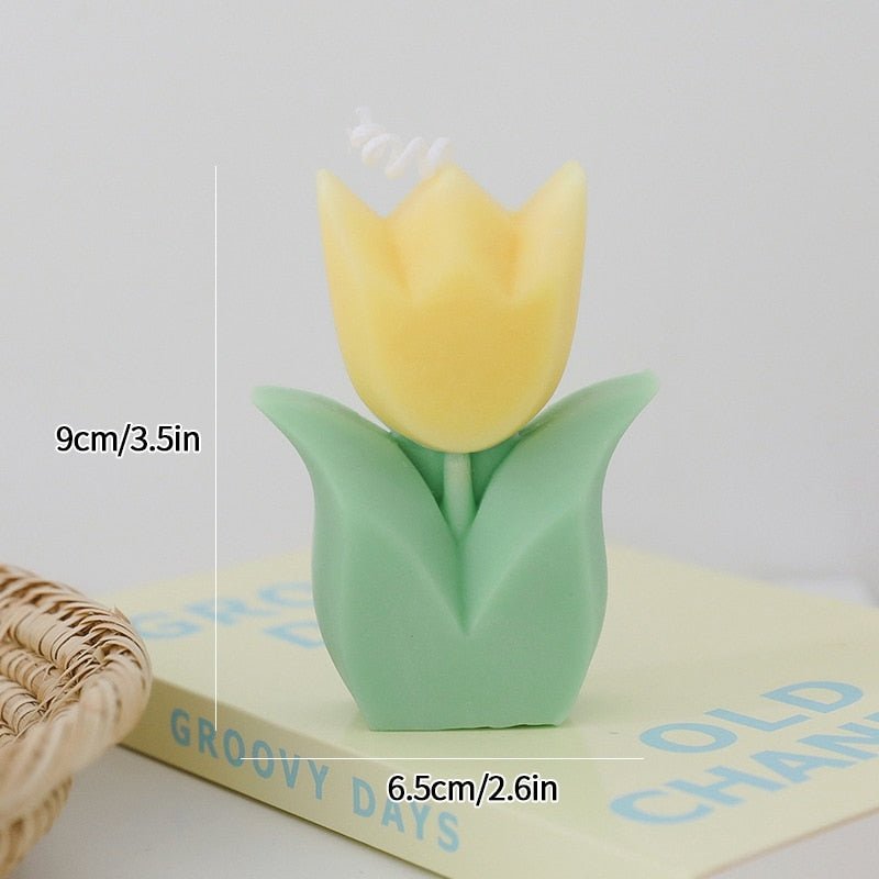 https://www.dormvibes.com/cdn/shop/products/tulip-scented-candle-cute-aromatherapy-candle-decorative-aesthetic-candles-for-weddings-birthdays-parties-holiday-gifts-shmoaa-484550.jpg?v=1691643099
